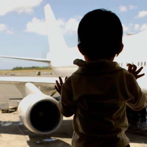 Viajar con bebés en avión – manual práctico